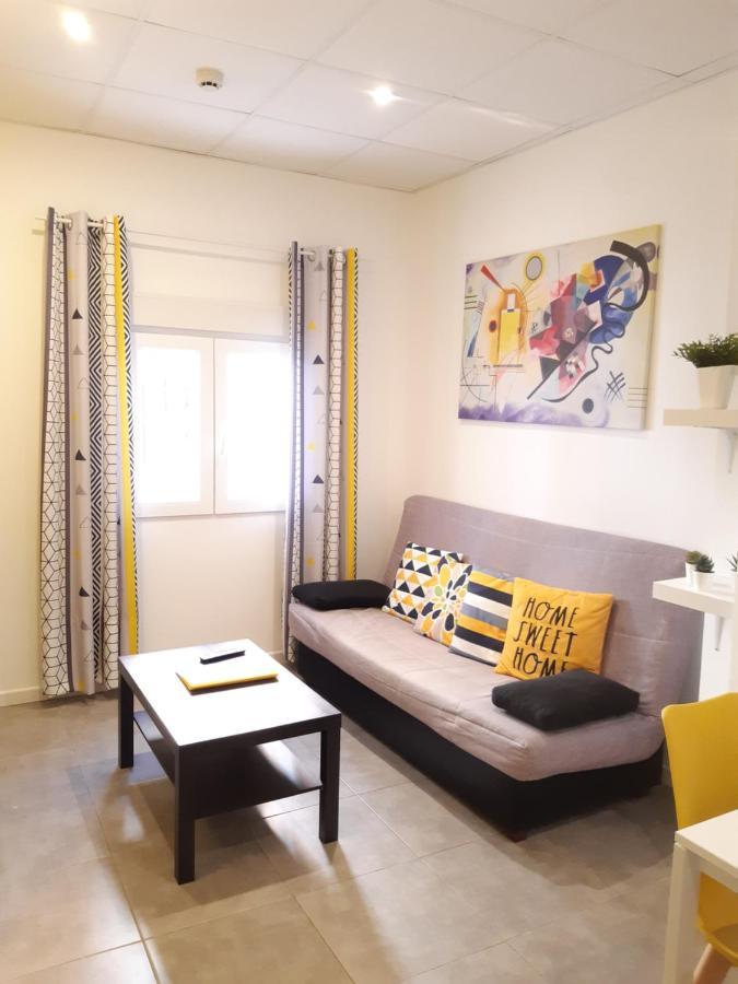 The Yellow Corner Apartment Alicante Exteriör bild
