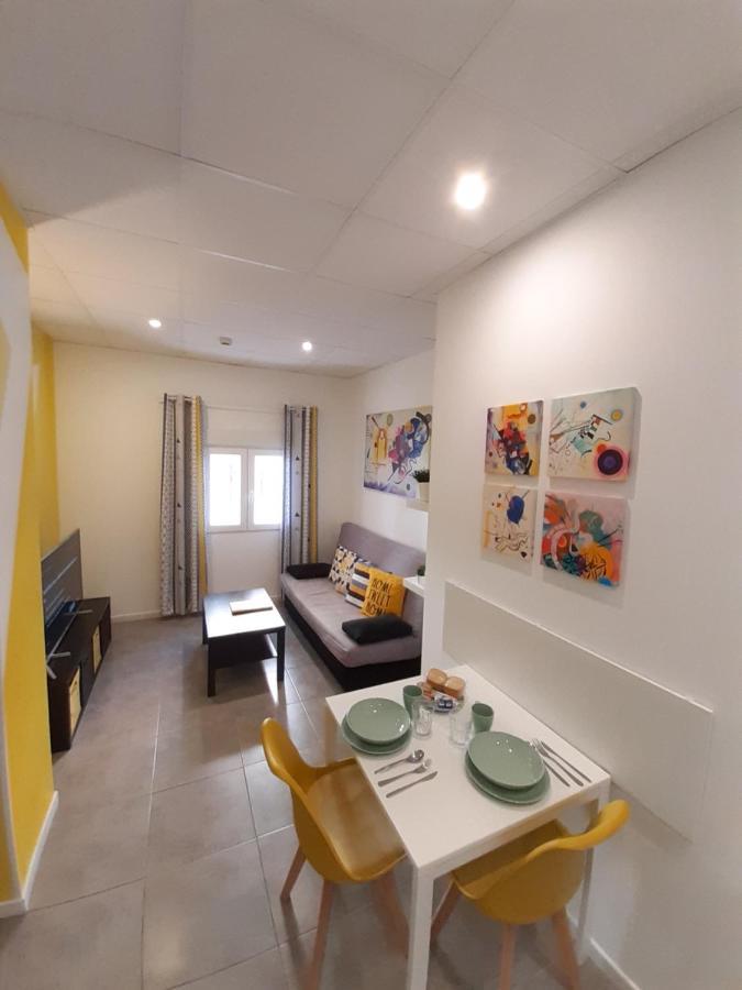 The Yellow Corner Apartment Alicante Exteriör bild